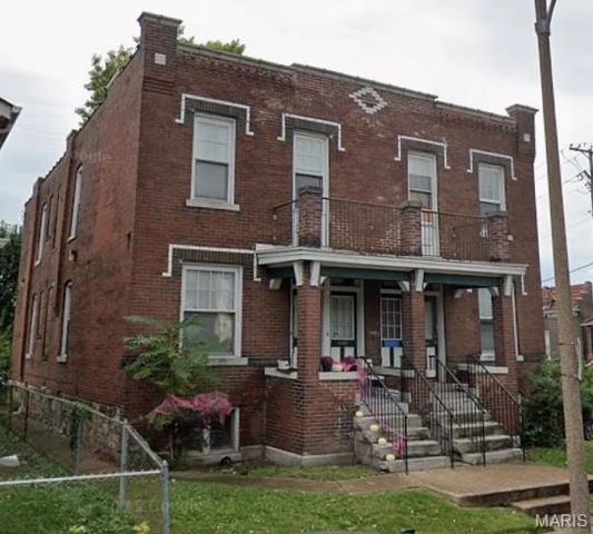 4129 W Kossuth Avenue, St Louis, MO 63115