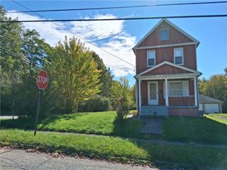 63 Tremble Avenue, Campbell, OH 44405