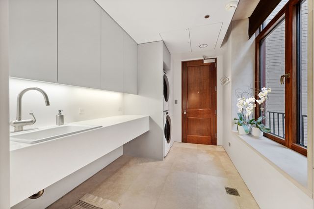 65 E GOETHE Street 3W, Chicago, IL 60610