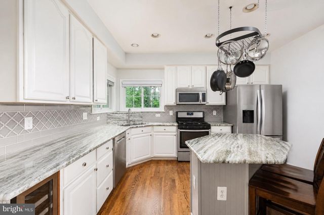 13020 QUAY CT, Woodbridge, VA 22193