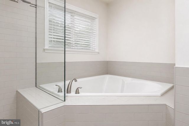 13020 QUAY CT, Woodbridge, VA 22193