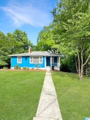 2409 2ND STREET NW, Center Point, AL 35215