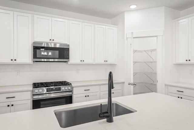 104 Rock Chimney Rd, Gallatin, TN 37066