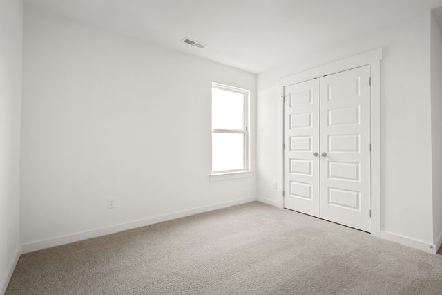 104 Rock Chimney Rd, Gallatin, TN 37066