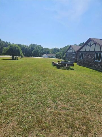 25410 High Drive, Excelsior Springs, MO 64024