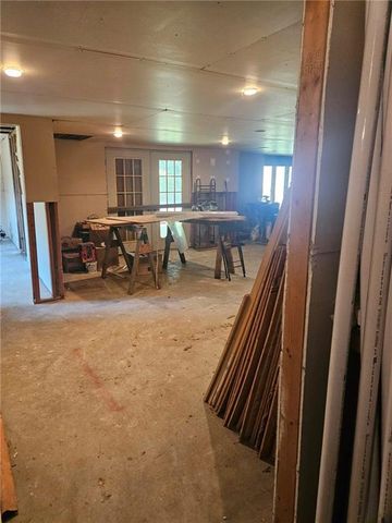 25410 High Drive, Excelsior Springs, MO 64024