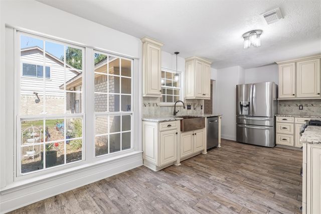 25806 Old Carriage Lane, Spring, TX 77373