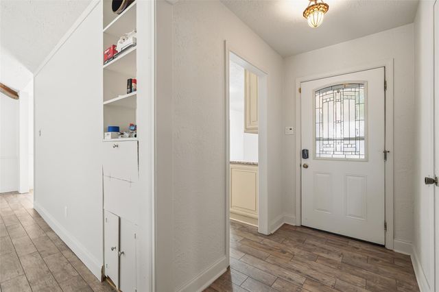 25806 Old Carriage Lane, Spring, TX 77373