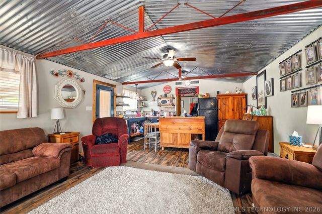 300 Michelle, Calera, OK 74730