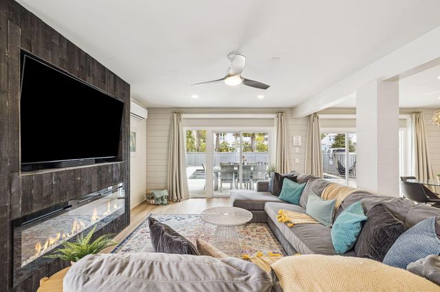 139 Dalton Drive, Santa Rosa Beach, FL 32459