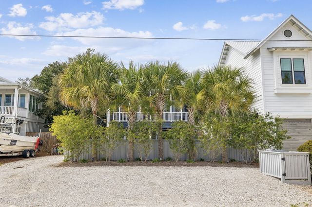 139 Dalton Drive, Santa Rosa Beach, FL 32459
