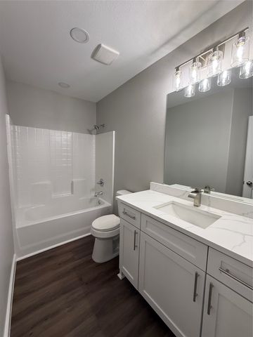 211 Crockett Street, Rice, TX 75155