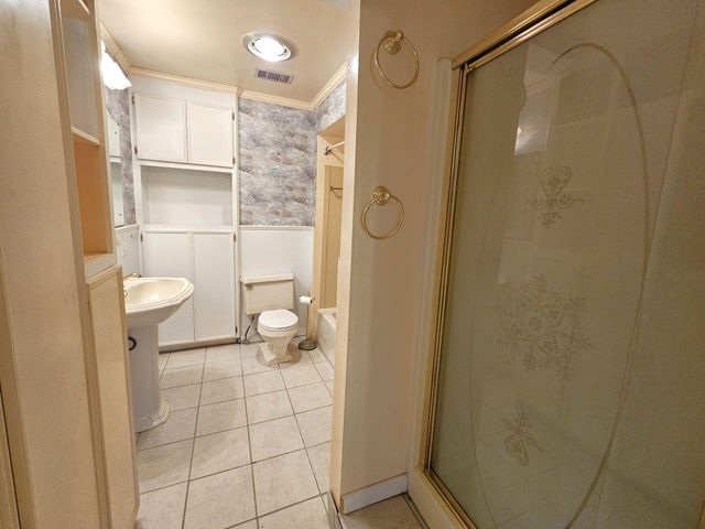 5403 Louise Street, Baytown, TX 77521