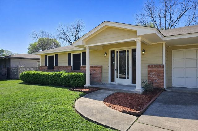 5403 Louise Street, Baytown, TX 77521