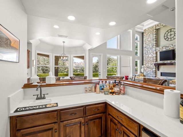 21998 Brighton Crest Drive, Friant, CA 93626
