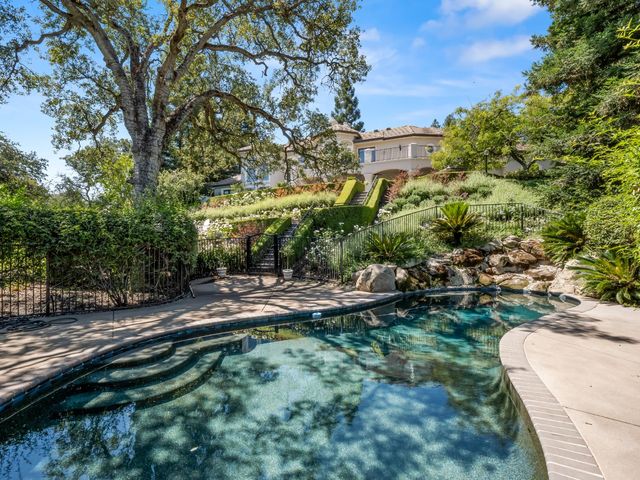 21998 Brighton Crest Drive, Friant, CA 93626