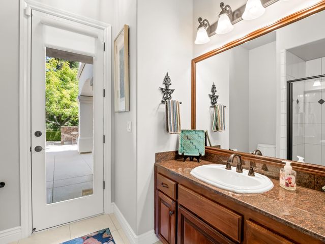 21998 Brighton Crest Drive, Friant, CA 93626