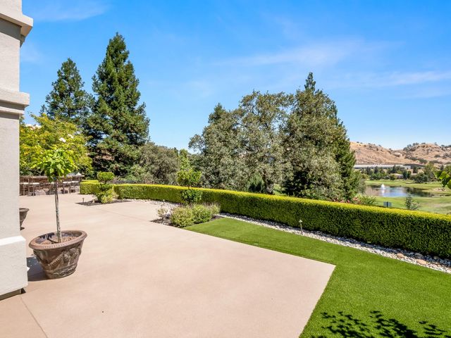 21998 Brighton Crest Drive, Friant, CA 93626