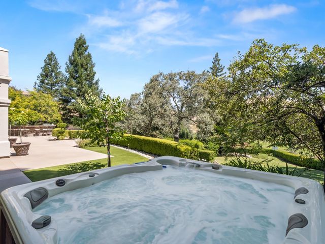 21998 Brighton Crest Drive, Friant, CA 93626