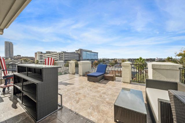 1020 Wagner Street, Houston, TX 77007