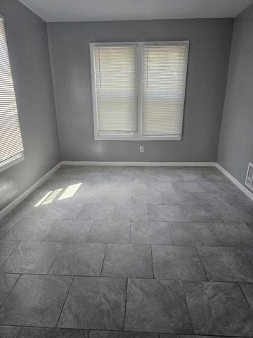 7733 E Forest Avenue, Detroit, MI 48214