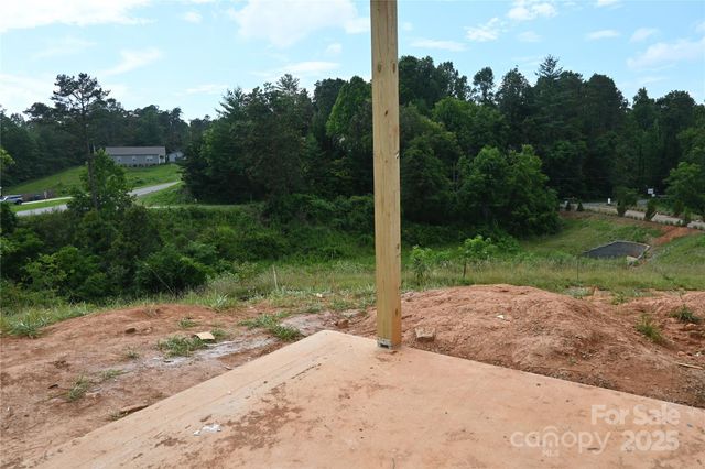 115 Chapel Crossing Lane 2, Weaverville, NC 28787