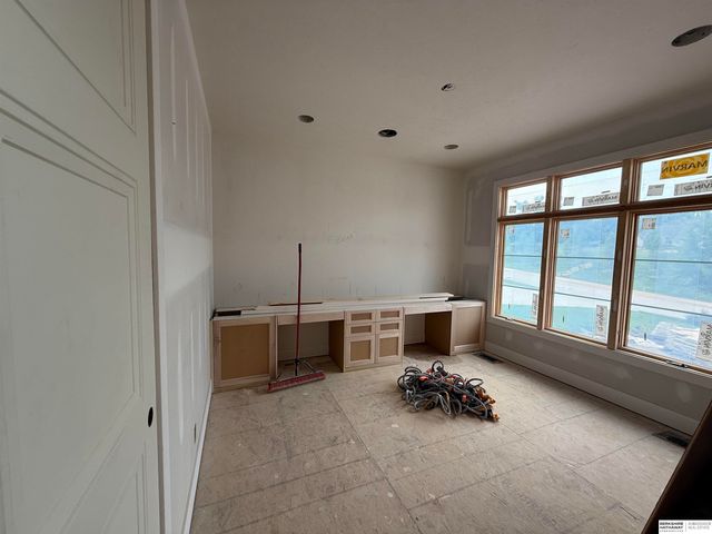 22742 Sanctuary Ridge Drive, Elkhorn, NE 68022