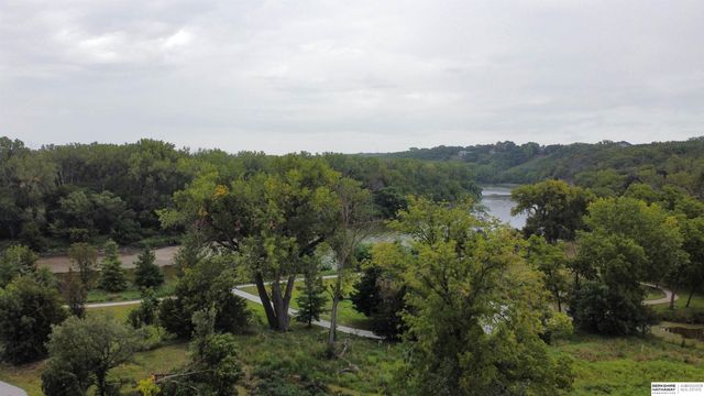 22742 Sanctuary Ridge Drive, Elkhorn, NE 68022