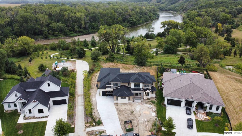 22742 Sanctuary Ridge Drive, Elkhorn, NE 68022