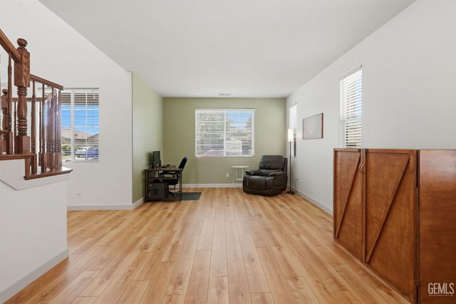 12002 Galileo Drive, Bakersfield, CA 93312