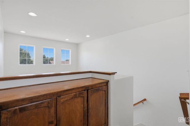 12002 Galileo Drive, Bakersfield, CA 93312