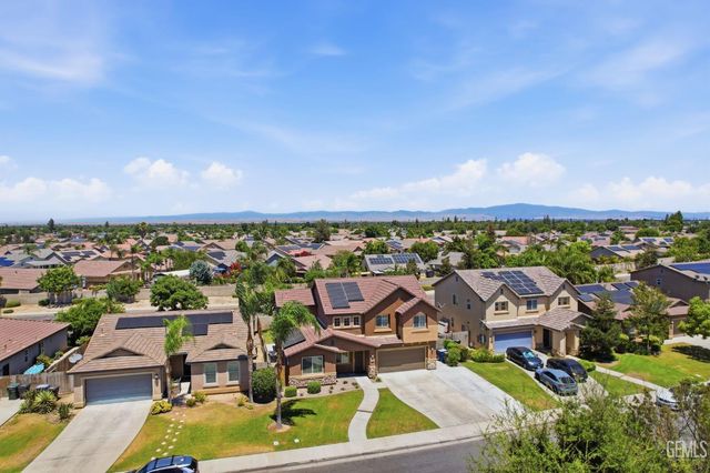12002 Galileo Drive, Bakersfield, CA 93312