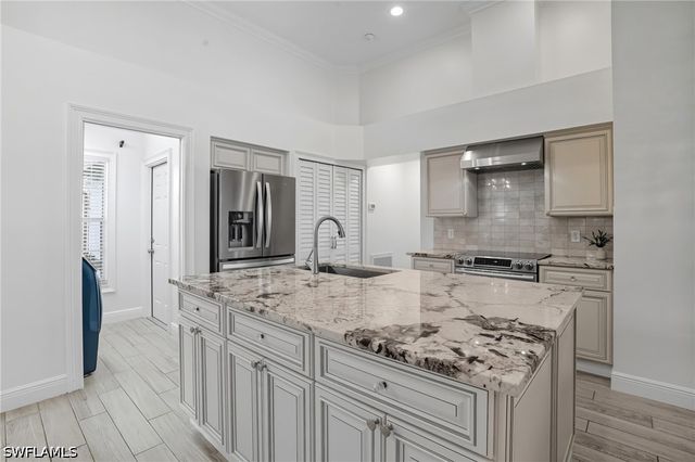 3690 Bali LN, Estero, FL 33928