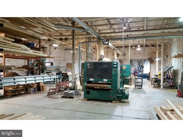 4700 N 5TH STREET HWY, Temple, PA 19560