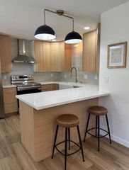 5725 Linda Vista Road 8, San Diego, CA 92110