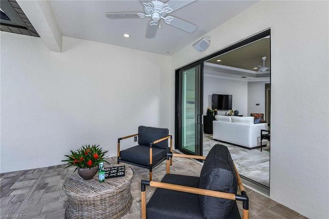 4236 Pegasus WAY, Naples, FL 34120