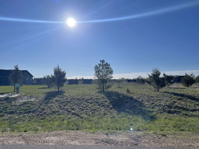 N8784 S Fly Rod Court, New Lisbon, WI 53950