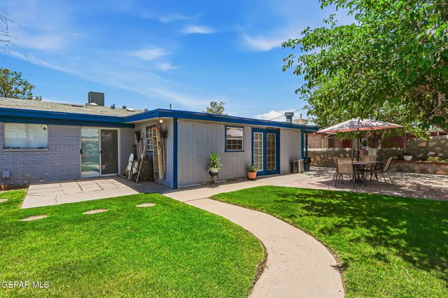 323 VALLE SERENO Drive, El Paso, TX 79907