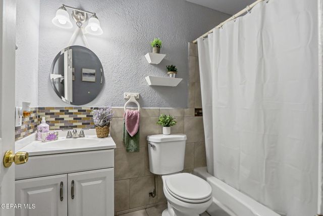 323 VALLE SERENO Drive, El Paso, TX 79907