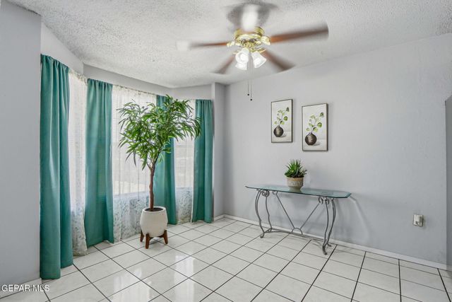 323 VALLE SERENO Drive, El Paso, TX 79907