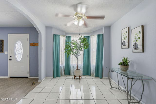 323 VALLE SERENO Drive, El Paso, TX 79907