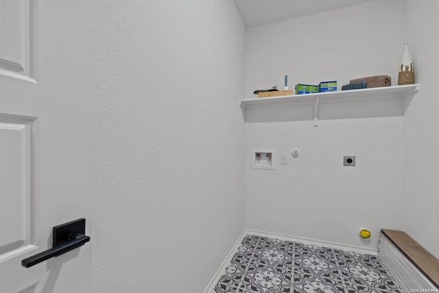 8734 Thyme Meadow, Elmendorf, TX 78112