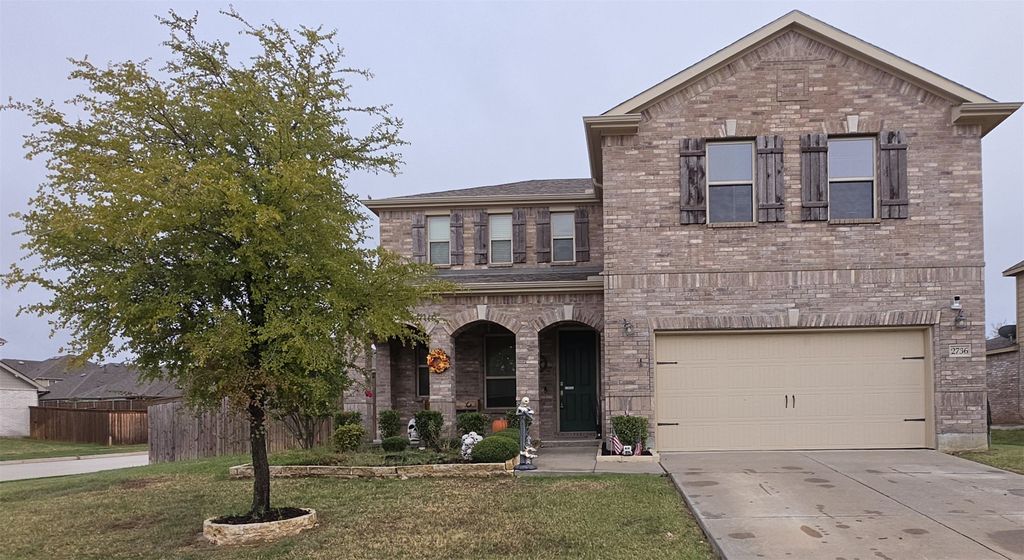 2736 Ryder Lane, Aubrey, TX 76227 — exterior
