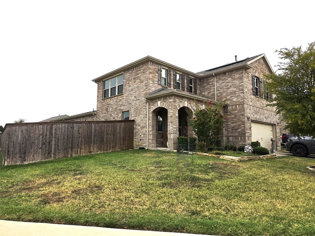 2736 Ryder Lane, Aubrey, TX 76227 — photo 2