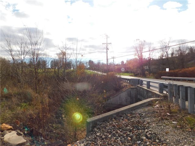 295 Walnut Hill Road, South Union Twp, PA 15401