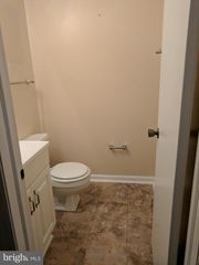 12117 STONEFORD DR, Woodbridge, VA 22192