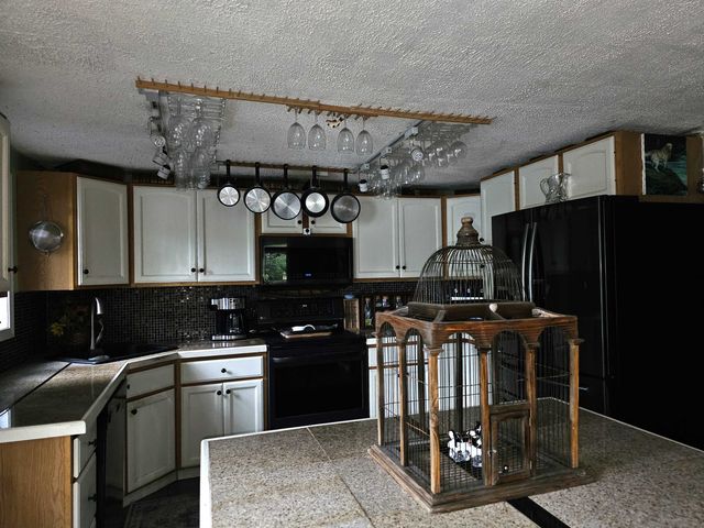 17 MASQUANIPI Drive, Antrim, NH 03440
