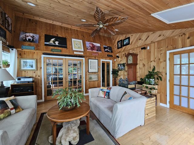 17 MASQUANIPI Drive, Antrim, NH 03440