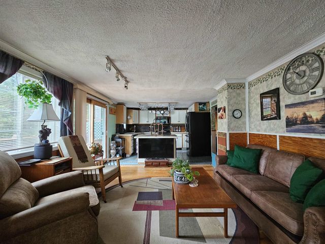17 MASQUANIPI Drive, Antrim, NH 03440