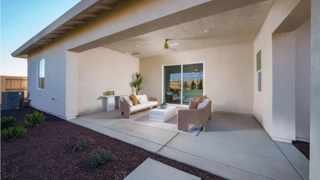 4720 Peace Lily Ln, Roseville, CA 95747